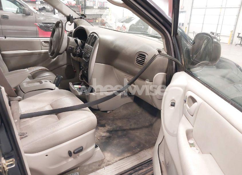 Photo 5 of 2007 Chrysler Town & COUNTRY TOURING (VIN 2A4GP54LX7R123648)