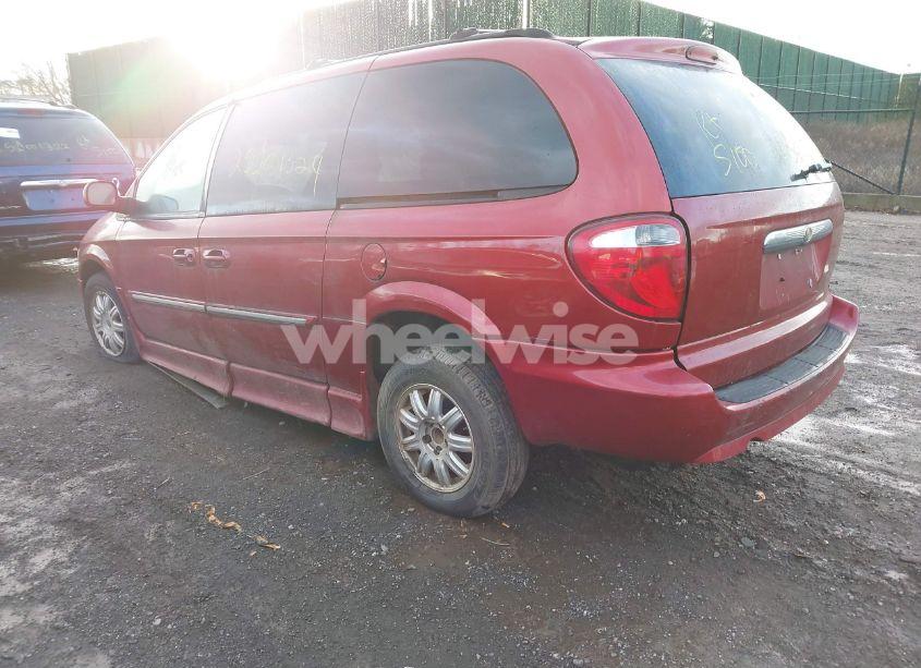 Photo 3 of 2007 Chrysler Town & COUNTRY TOURING (VIN 2A4GP54LX7R315877)