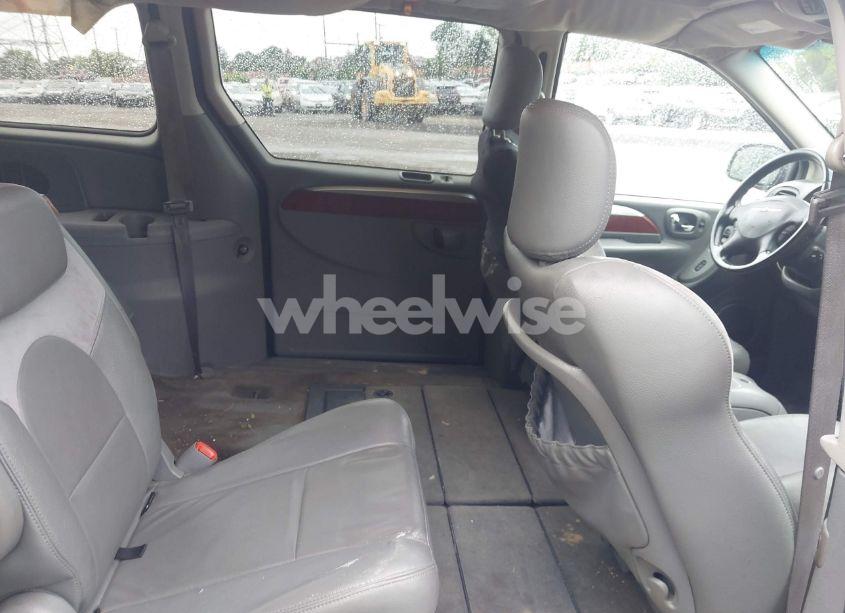 Photo 8 of 2007 Chrysler Town & COUNTRY LIMITED (VIN 2A4GP64L97R281467)