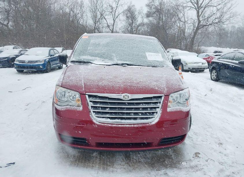 Photo 13 of 2010 Chrysler Town & COUNTRY NEW LX (VIN 2A4RR2D12AR357189)
