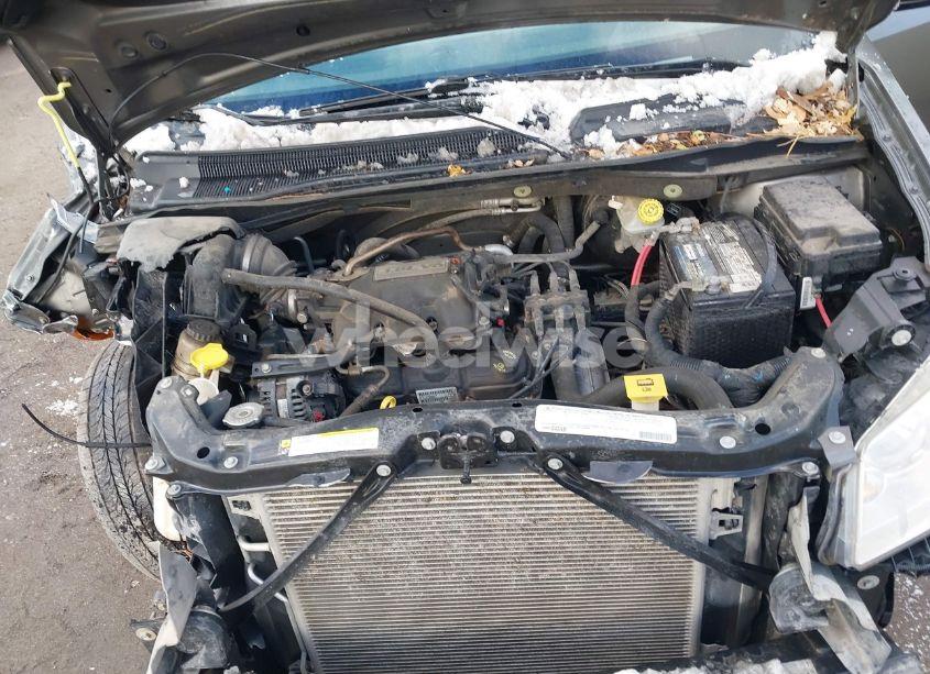 Photo 10 of 2010 Chrysler Town & COUNTRY NEW LX (VIN 2A4RR2D12AR404849)