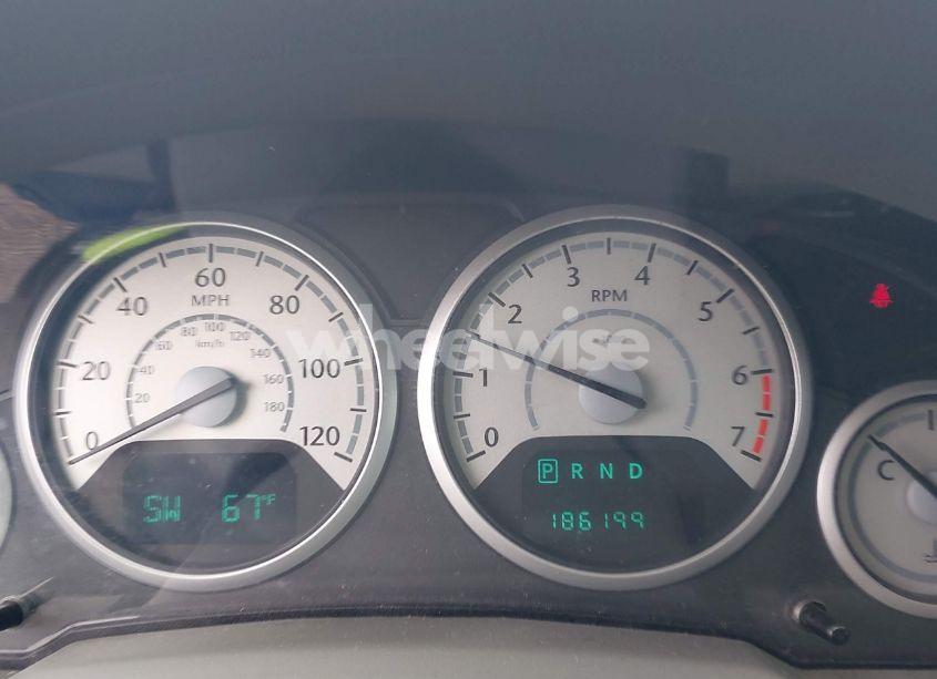 Photo 7 of 2010 Chrysler Town & COUNTRY NEW LX (VIN 2A4RR2D14AR329894)