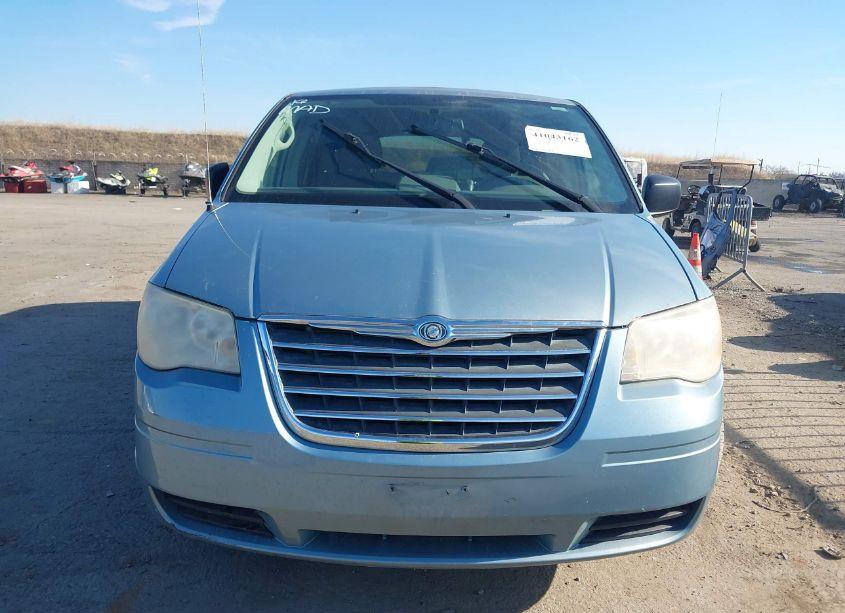 Photo 6 of 2010 Chrysler Town & COUNTRY NEW LX (VIN 2A4RR2D14AR374947)