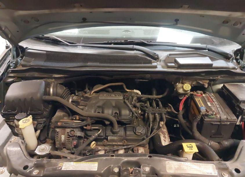 Photo 10 of 2010 Chrysler Town & COUNTRY NEW LX (VIN 2A4RR2D15AR365822)