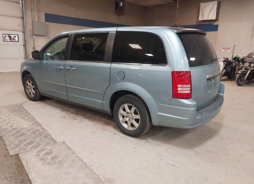 Photo 3 of 2010 Chrysler Town & COUNTRY NEW LX (VIN 2A4RR2D15AR365822)