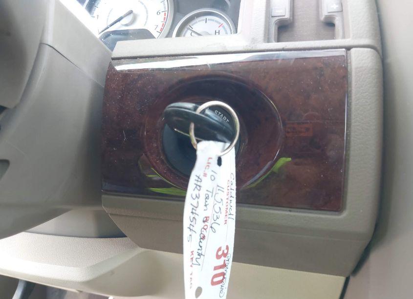 Photo 11 of 2010 Chrysler Town & COUNTRY NEW LX (VIN 2A4RR2D16AR374545)