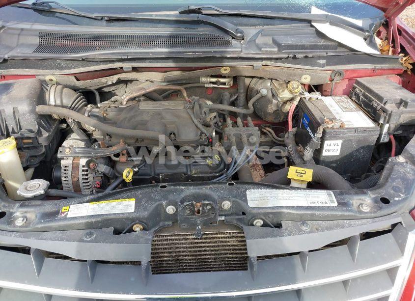 Photo 10 of 2010 Chrysler Town & COUNTRY NEW LX (VIN 2A4RR2D16AR374772)