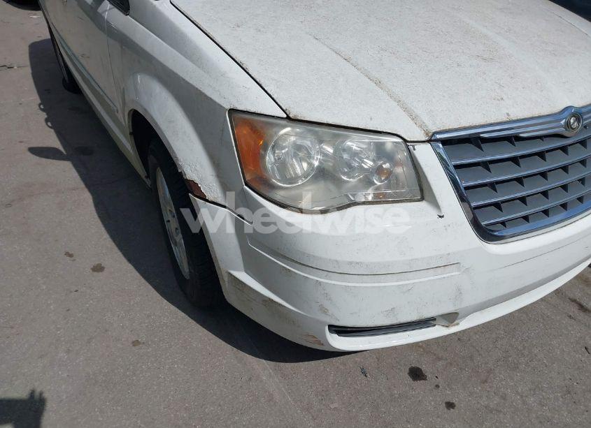 Photo 12 of 2010 Chrysler Town & COUNTRY NEW LX (VIN 2A4RR2D17AR405642)