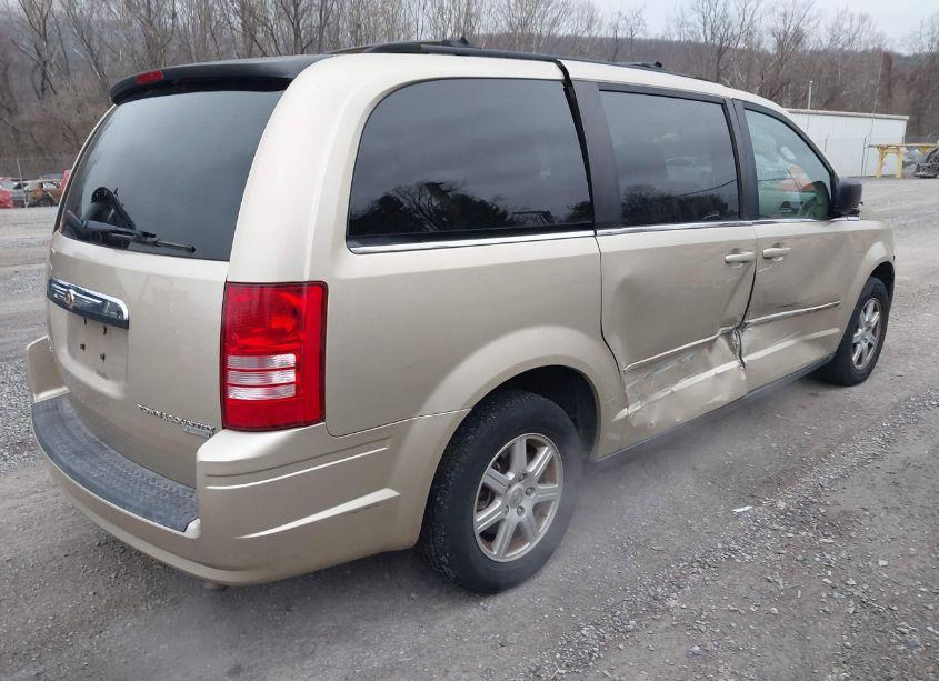 Photo 4 of 2010 Chrysler Town & COUNTRY NEW LX (VIN 2A4RR2D18AR321877)