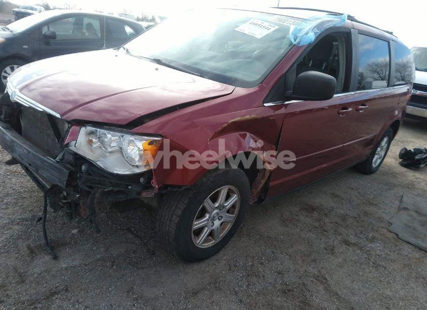 Photo 2 of 2010 Chrysler Town & COUNTRY NEW LX (VIN 2A4RR2D18AR375258)