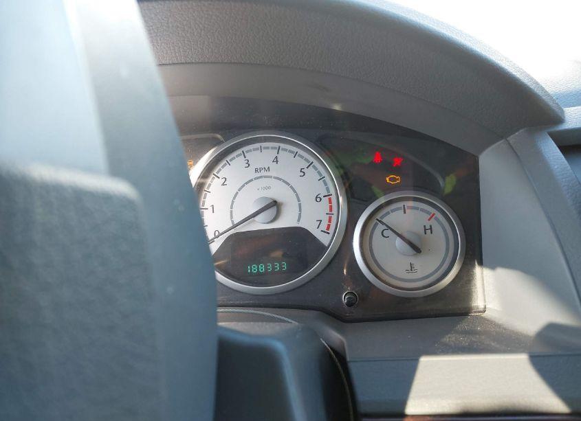 Photo 7 of 2010 Chrysler Town & COUNTRY NEW LX (VIN 2A4RR2D18AR381528)