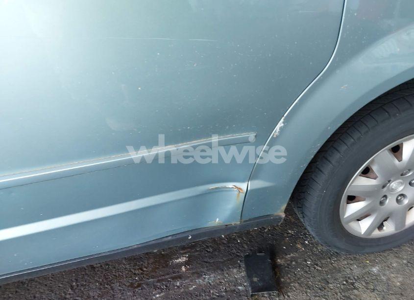 Photo 13 of 2010 Chrysler Town & COUNTRY LX (VIN 2A4RR4DE0AR186389)