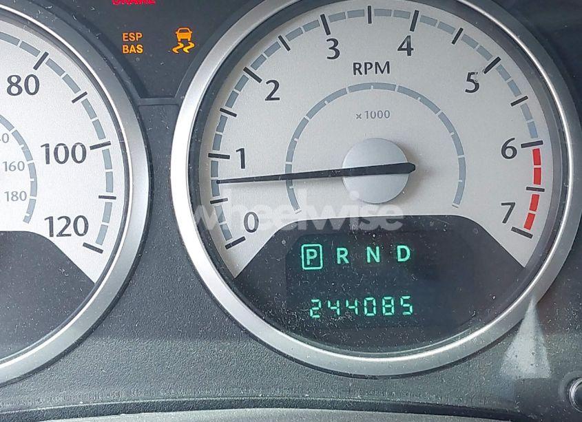 Photo 15 of 2010 Chrysler Town & COUNTRY LX (VIN 2A4RR4DE5AR220231)