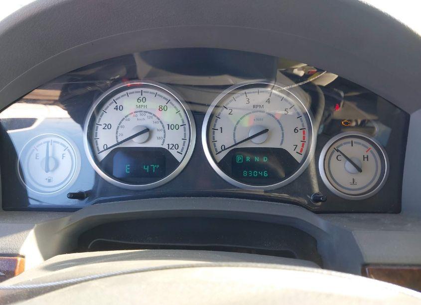 Photo 7 of 2010 Chrysler Town & COUNTRY LX (VIN 2A4RR4DE7AR141093)