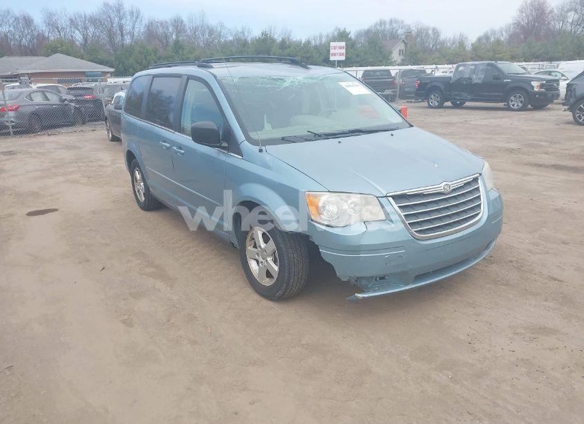 2010 Chrysler Town & COUNTRY LX (VIN 2A4RR4DE8AR161837) main photo
