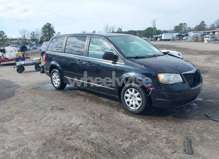 2010 Chrysler Town & COUNTRY LX (VIN 2A4RR4DE9AR390995) main photo