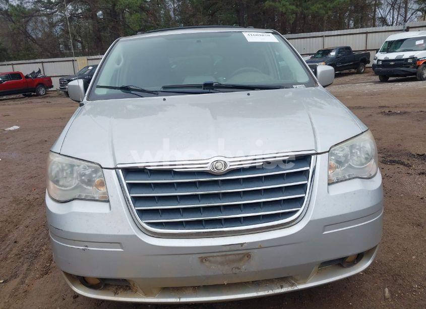 Photo 6 of 2010 Chrysler Town & COUNTRY TOURING (VIN 2A4RR5D10AR105488)