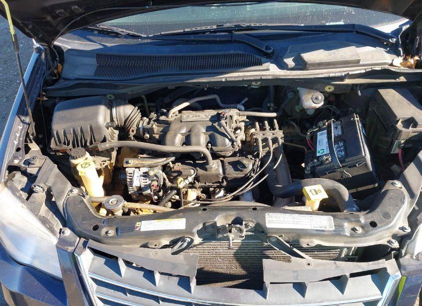 Photo 10 of 2010 Chrysler Town & COUNTRY TOURING (VIN 2A4RR5D10AR140922)