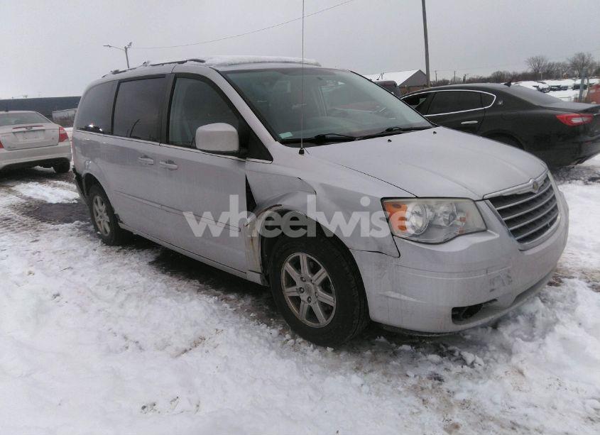 2010 Chrysler Town & COUNTRY TOURING (VIN 2A4RR5D10AR142668) main photo