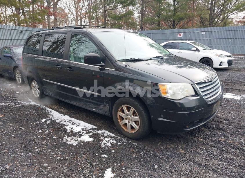 2010 Chrysler Town & COUNTRY TOURING (VIN 2A4RR5D10AR183852) main photo