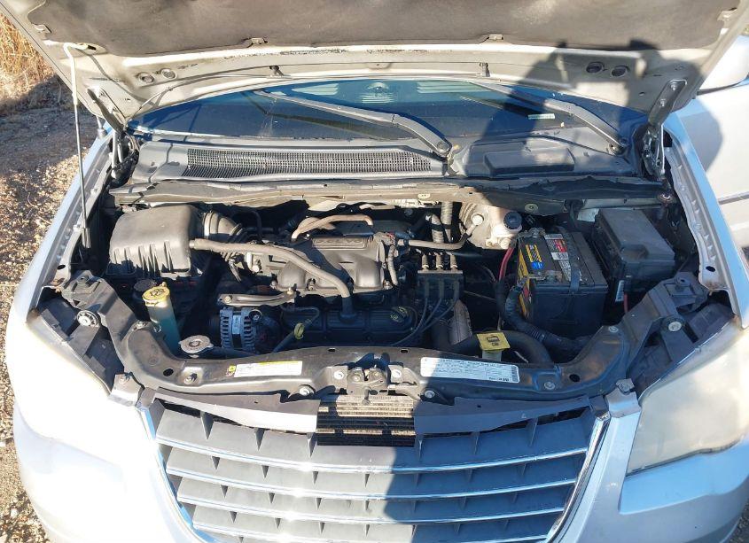 Photo 10 of 2010 Chrysler Town & COUNTRY TOURING (VIN 2A4RR5D10AR310275)