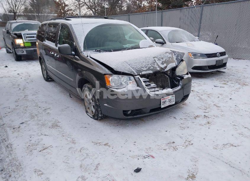 2010 Chrysler Town & COUNTRY TOURING (VIN 2A4RR5D10AR449497) main photo