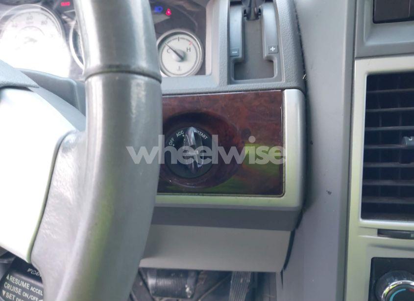 Photo 11 of 2010 Chrysler Town & COUNTRY TOURING (VIN 2A4RR5D10AR449497)