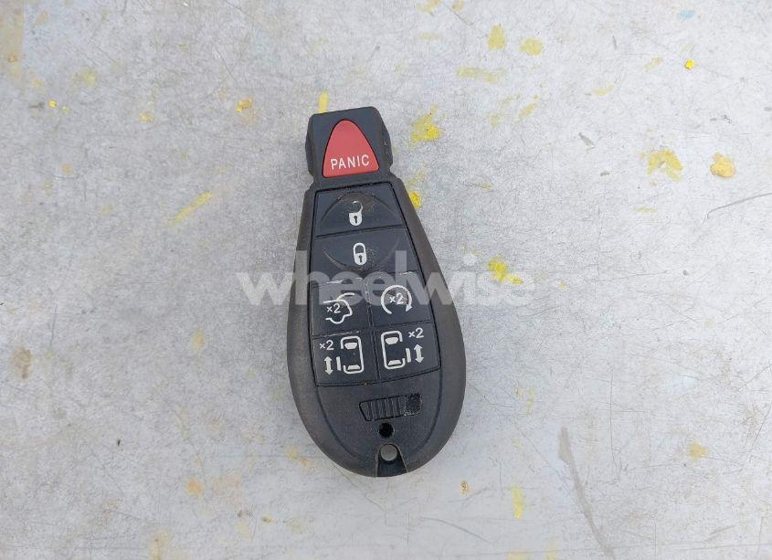 Photo 11 of 2010 Chrysler Town & COUNTRY TOURING (VIN 2A4RR5D11AR217796)