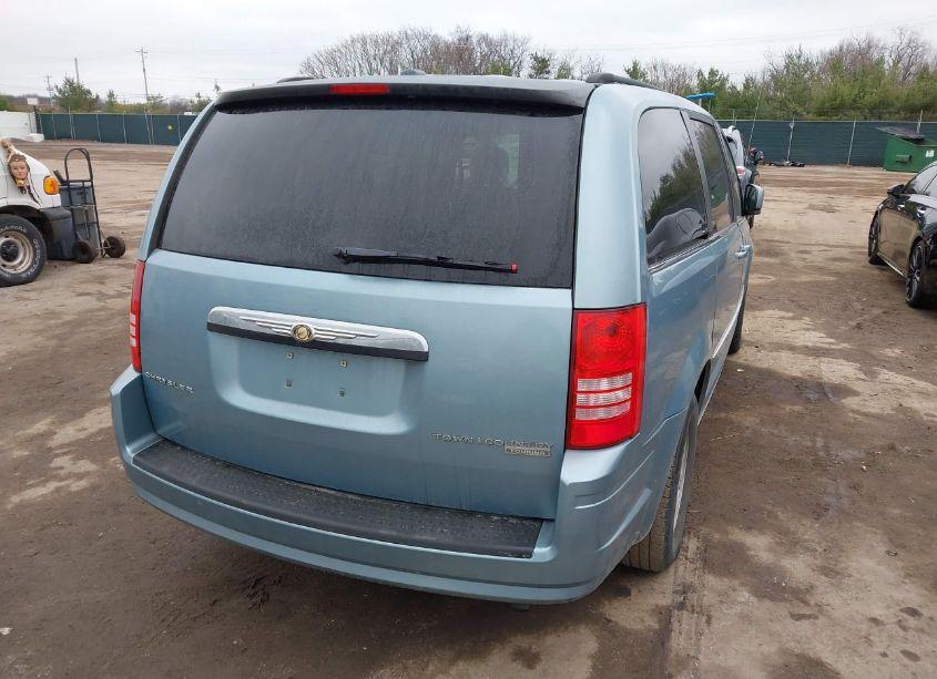 Photo 4 of 2010 Chrysler Town & COUNTRY TOURING (VIN 2A4RR5D11AR266139)