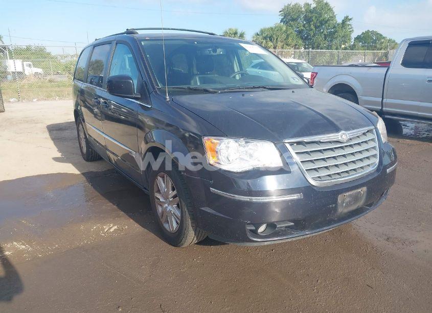 2010 Chrysler Town & COUNTRY TOURING (VIN 2A4RR5D11AR281580) main photo