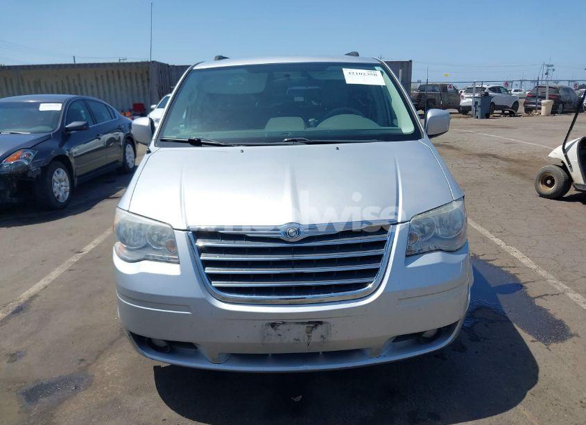 Photo 13 of 2010 Chrysler Town & COUNTRY TOURING (VIN 2A4RR5D11AR346489)