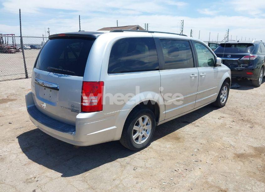 Photo 4 of 2010 Chrysler Town & COUNTRY TOURING (VIN 2A4RR5D11AR373188)