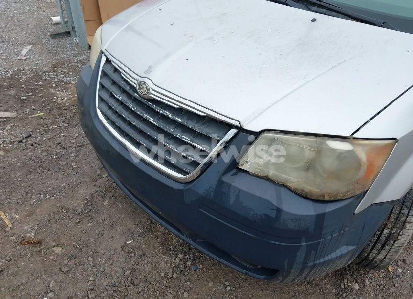 Photo 6 of 2010 Chrysler Town & COUNTRY TOURING (VIN 2A4RR5D12AR198014)