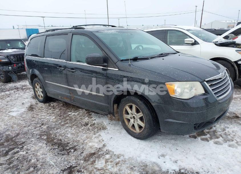 2010 Chrysler Town & COUNTRY TOURING (VIN 2A4RR5D13AR113827) main photo