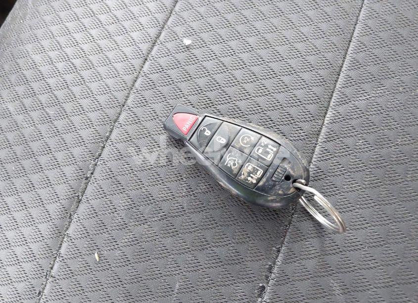 Photo 11 of 2010 Chrysler Town & COUNTRY TOURING (VIN 2A4RR5D13AR113827)