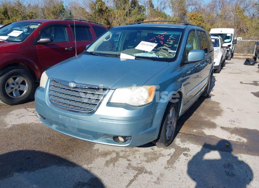 Photo 2 of 2010 Chrysler Town & COUNTRY TOURING (VIN 2A4RR5D13AR204127)