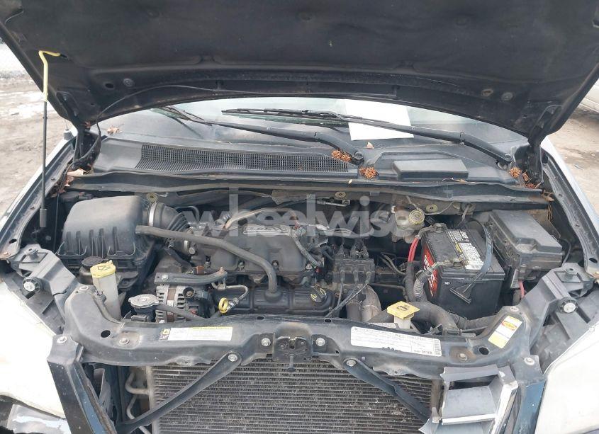 Photo 10 of 2010 Chrysler Town & COUNTRY TOURING (VIN 2A4RR5D13AR267132)