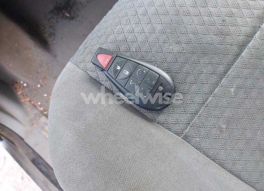 Photo 11 of 2010 Chrysler Town & COUNTRY TOURING (VIN 2A4RR5D13AR267132)