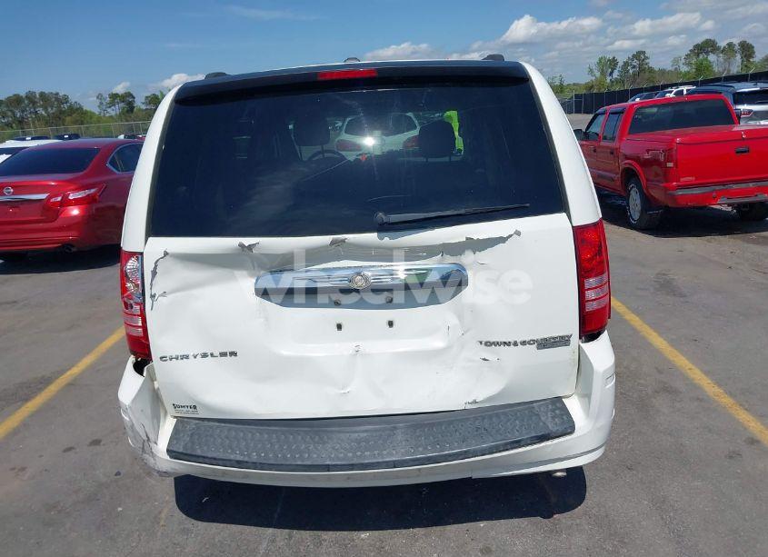 Photo 16 of 2010 Chrysler Town & COUNTRY TOURING (VIN 2A4RR5D13AR309251)