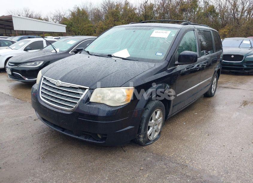 Photo 2 of 2010 Chrysler Town & COUNTRY TOURING (VIN 2A4RR5D13AR333288)