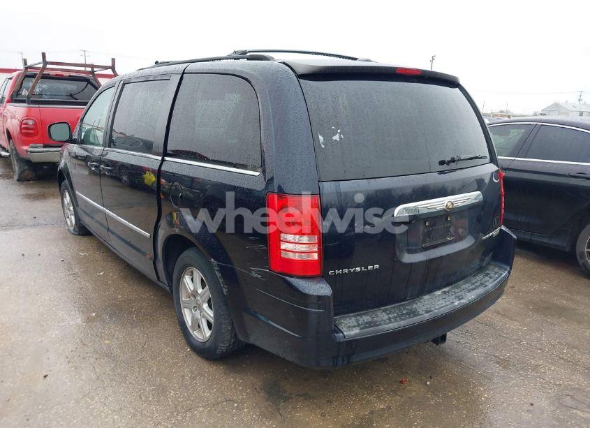 Photo 3 of 2010 Chrysler Town & COUNTRY TOURING (VIN 2A4RR5D13AR333288)