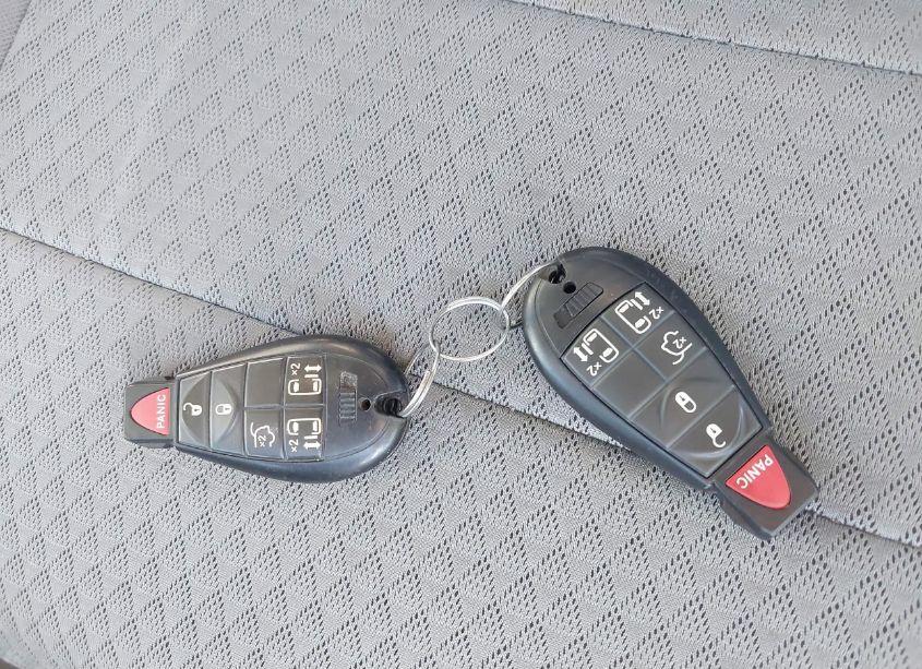 Photo 11 of 2010 Chrysler Town & COUNTRY TOURING (VIN 2A4RR5D13AR494546)