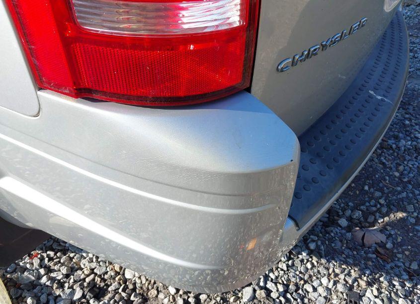 Photo 6 of 2010 Chrysler Town & COUNTRY TOURING (VIN 2A4RR5D13AR494546)