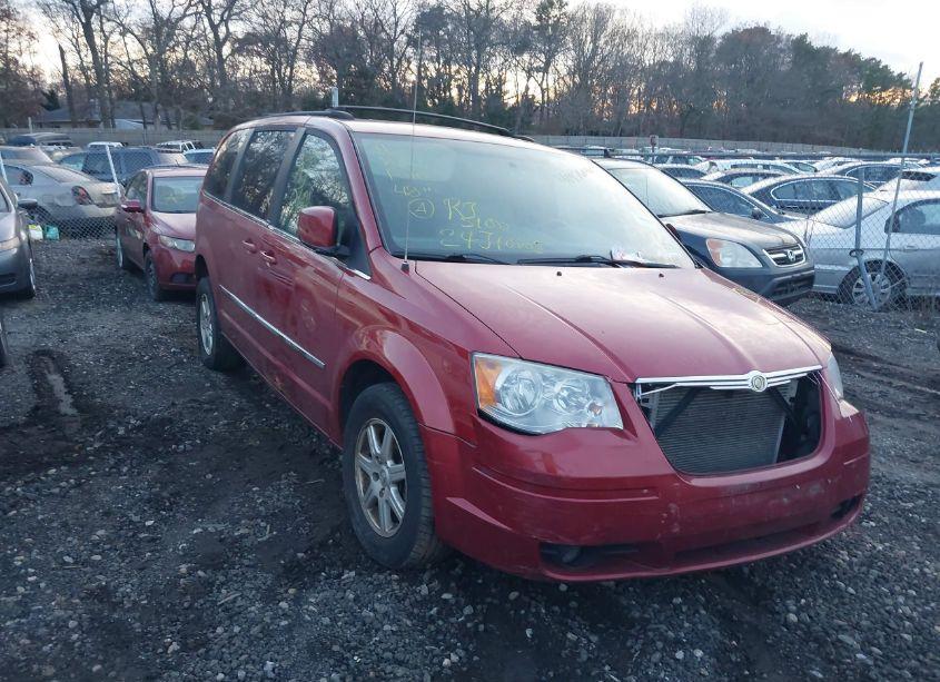 2010 Chrysler Town & COUNTRY TOURING (VIN 2A4RR5D14AR104294) main photo