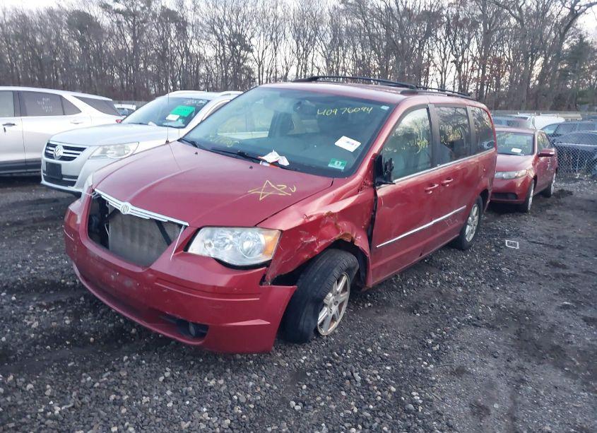 Photo 2 of 2010 Chrysler Town & COUNTRY TOURING (VIN 2A4RR5D14AR104294)