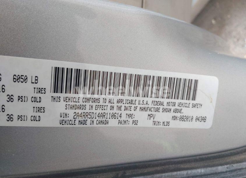 Photo 9 of 2010 Chrysler Town & COUNTRY TOURING (VIN 2A4RR5D14AR110614)