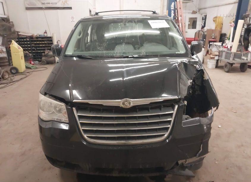 Photo 12 of 2010 Chrysler Town & COUNTRY TOURING (VIN 2A4RR5D14AR113321)