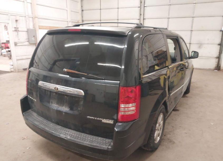 Photo 4 of 2010 Chrysler Town & COUNTRY TOURING (VIN 2A4RR5D14AR113321)