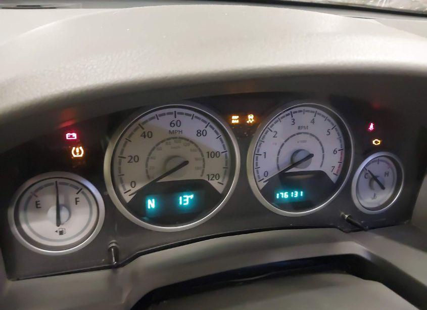 Photo 7 of 2010 Chrysler Town & COUNTRY TOURING (VIN 2A4RR5D14AR113321)