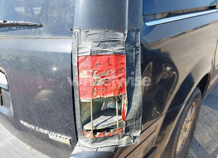 Photo 13 of 2010 Chrysler Town & COUNTRY TOURING (VIN 2A4RR5D14AR315480)